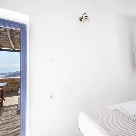 Serifos Houses Diasella *