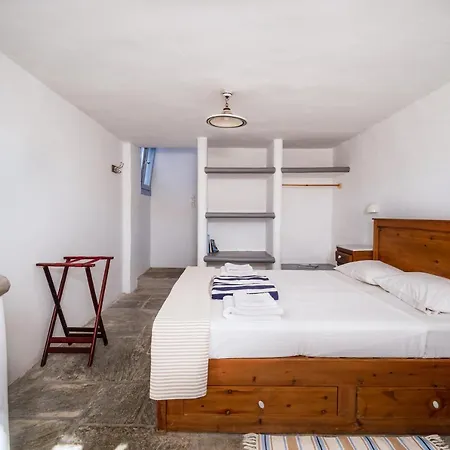Serifos Houses Diasella Villa