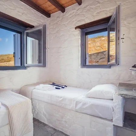 Serifos Houses Diasella